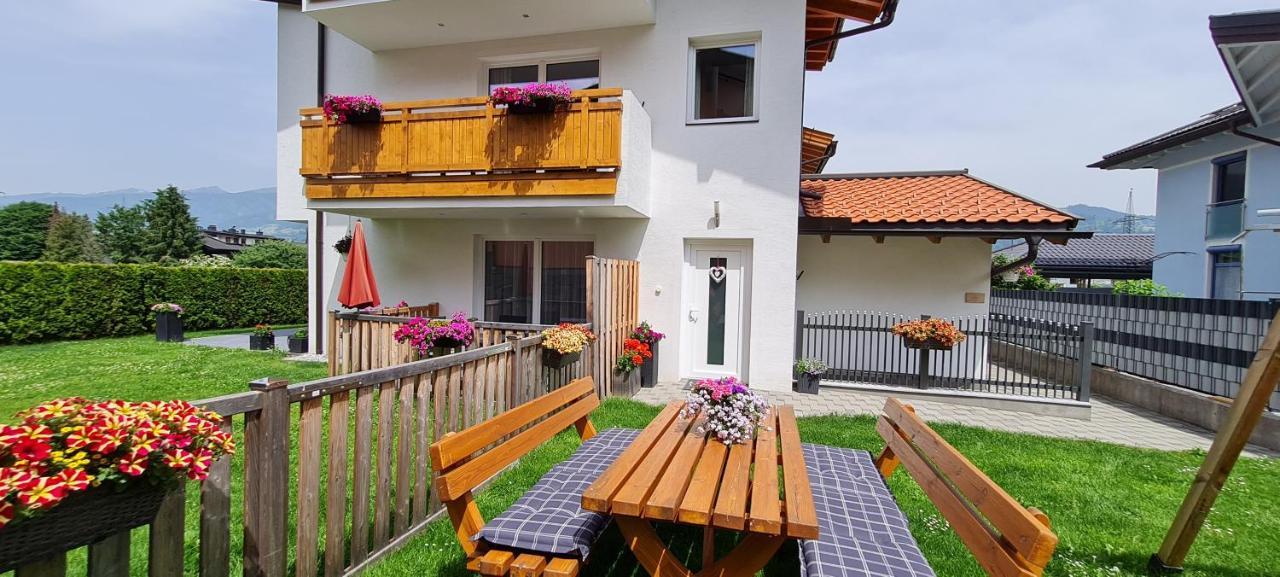 Alp-In Lodges Kaprun Exterior foto